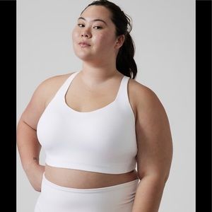 NWT Athleta Advance Bra. 44DD.  White